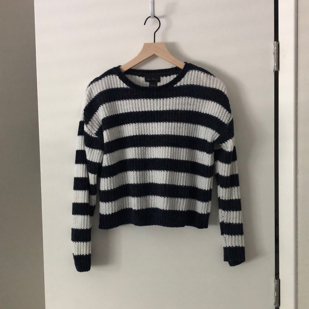 Love Always Crop Sweater